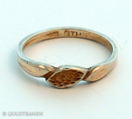 guldtranen  345